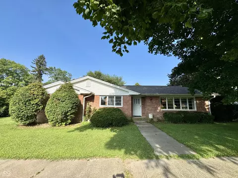 105 Washington St, Darlington, IN 47940