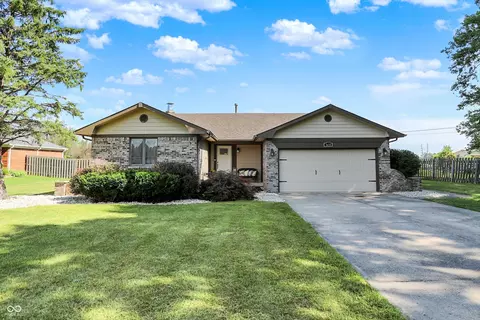 5638 Broyles Rd, Avon, IN 46123