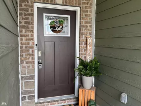 Entry Way - 645 Kilmore Dr, Pendleton, IN 46064 photo 1 of 3