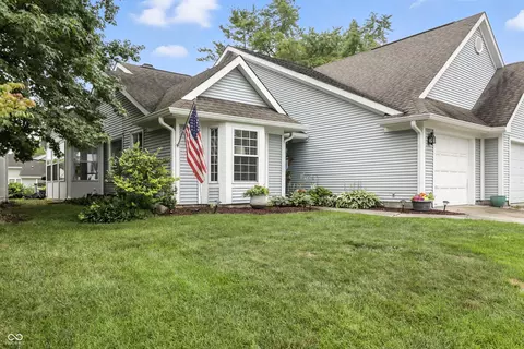 8217 Crook Dr N, Indianapolis, IN 46256