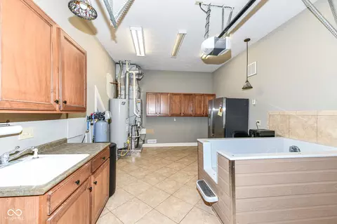 Other - 6045 W Hunters Ct, Pendleton, IN 46064 photo 6 of 6