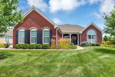 2611 Hadley Grove S Dr, Carmel, IN 46074