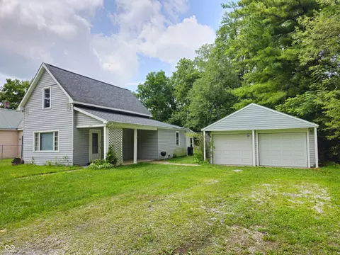 1204 S 24th St, Elwood, IN 46036