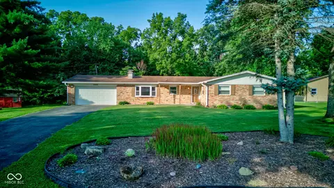11305 Indian Creek Rd, Indianapolis, IN 46236