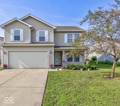 1714 Jaques Dr, Lebanon, IN 46052