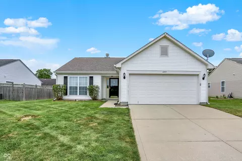 6443 Mckee Dr, Plainfield, IN 46168