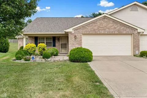 95 Wind Chime Cir, Greenwood, IN 46143