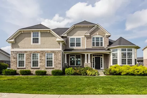 2480 Still Creek Dr, Zionsville, IN 46077