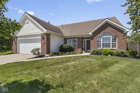 8988 Max Ct, Fishers, IN 46037