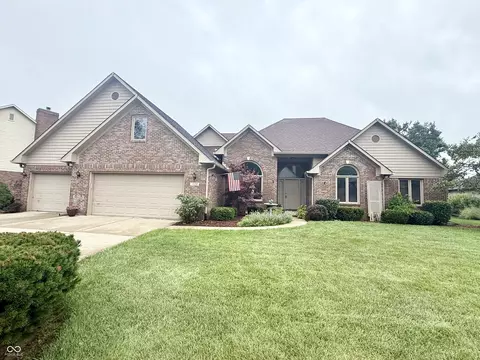 7038 Stonecreek Dr, Plainfield, IN 46168