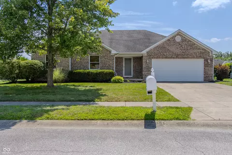 1119 Manchester Dr #188, Brownsburg, IN 46112