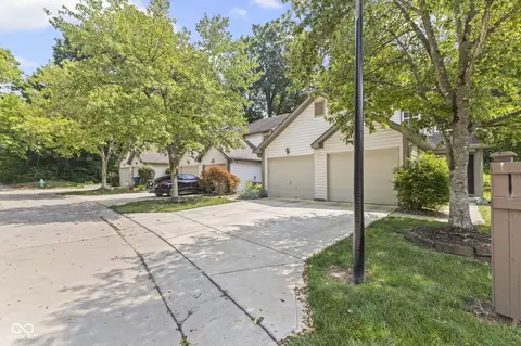 11531 Hidden Bay, Indianapolis, IN 46236