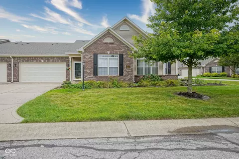 2511 Big Bear Ln #15, Indianapolis, IN 46217