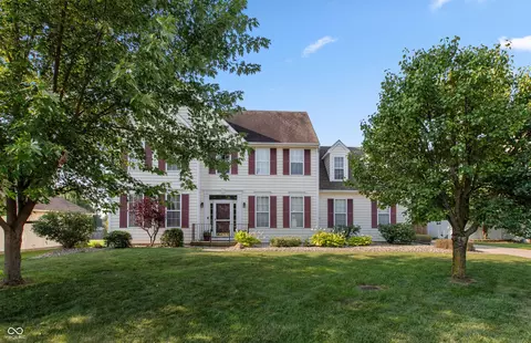 6839 Russet Dr, Plainfield, IN 46168