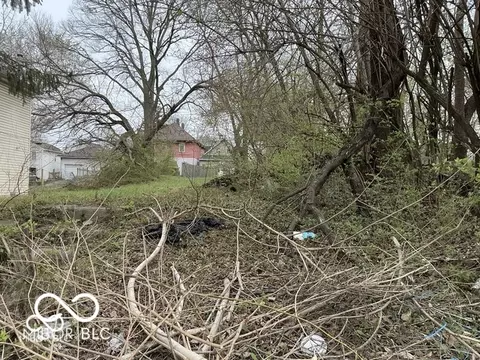 1030 W 29th St, Indianapolis, IN 46208