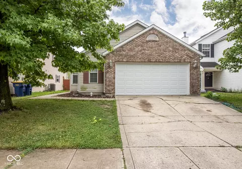 11557 Glenn Abbey Ln, Indianapolis, IN 46235