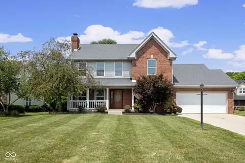 30 Sara Ct, Whiteland, IN 46184