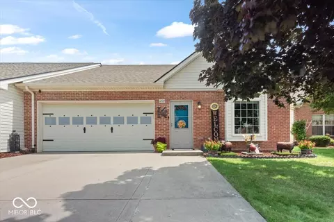 1209 Chestnut Ln, Lebanon, IN 46052