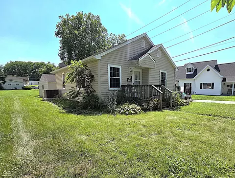 325 W Main St, Mooresville, IN 46158