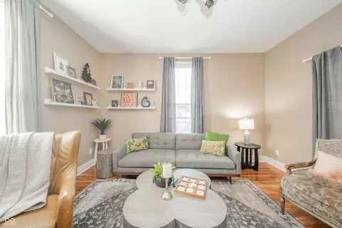 211 Taylor St, Pendleton, IN 46064 photo 5