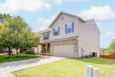 17147 Linda Way, Noblesville, IN 46062