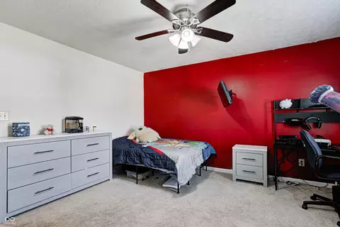 Bedroom - 8554 Redditch Dr, Avon, IN 46123 photo 5 of 6