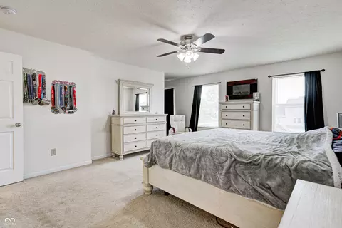 Bedroom - 8554 Redditch Dr, Avon, IN 46123 photo 3 of 6