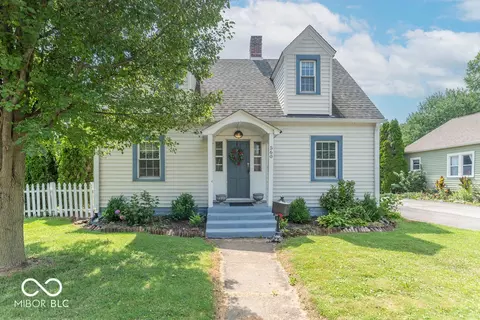 560 S Center St, Plainfield, IN 46168