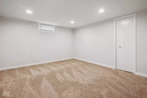 3859 Colonial Dr, Columbus, IN 47203 photo 24