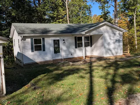 2164 Mount Liberty Rd, Nashville, IN 47448
