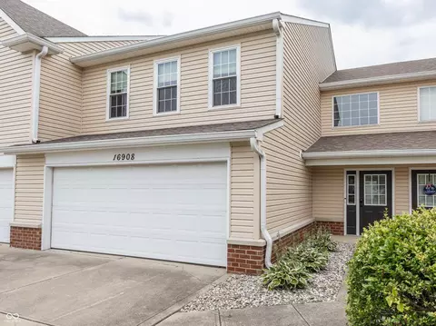 16908 Mapleton Pl, Westfield, IN 46074