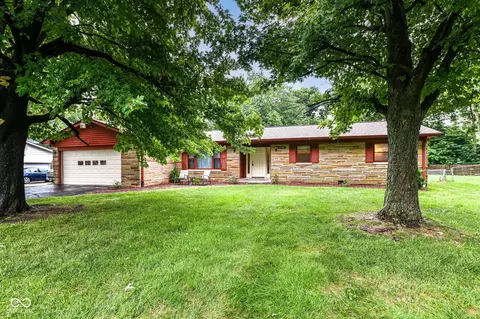 7209 Lindenwood Dr, Indianapolis, IN 46227