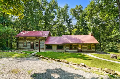 147 Hickory Knob Rd, Nashville, IN 47448