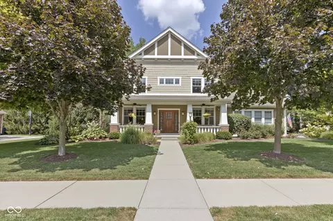 9860 Buttondown Ln, Zionsville, IN 46077