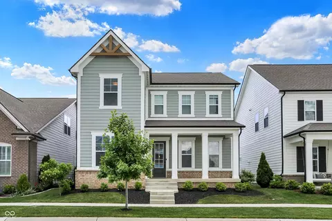 15565 Starflower Dr, Westfield, IN 46074