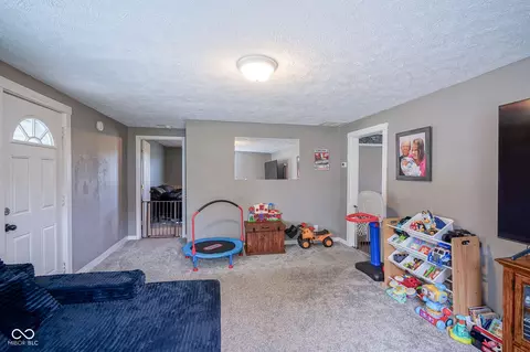 230 3rd St, Tipton, IN 46072 photo 7