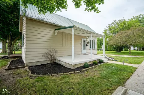 230 3rd St, Tipton, IN 46072 photo 3