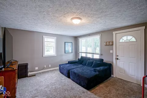 230 3rd St, Tipton, IN 46072 photo 6