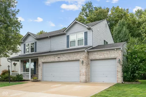 1967 Star Fire Dr, Indianapolis, IN 46229