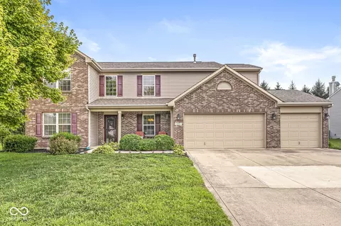 6332 Surrey Ct, Anderson, IN 46013