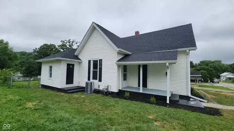 711 Tuttle Ave, Crawfordsville, IN 47933