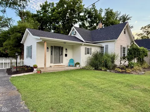323 Mulberry St, Danville, IN 46122