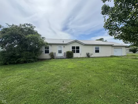 13133 Mary Ann Dr, Rising Sun, IN 47040