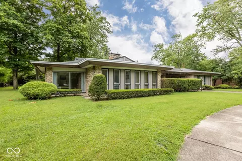 6115 E 56th St, Indianapolis, IN 46226