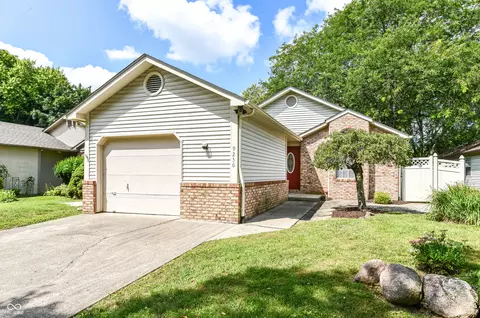 9236 N Park Ave, Indianapolis, IN 46240