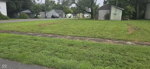 115 E Clinton St, Hartsville, IN 47244