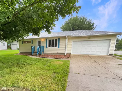 3218 W 18th St, Anderson, IN 46011
