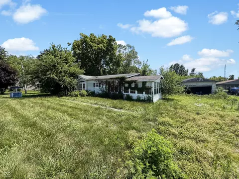 5789 W 300 N, Greenfield, IN 46140