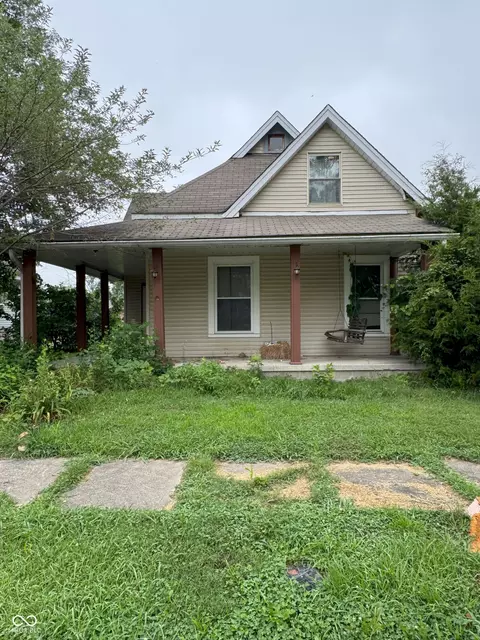 96 Robinson St, Franklin, IN 46131