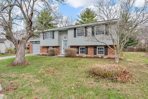 6711 Granner Cir, Indianapolis, IN 46221